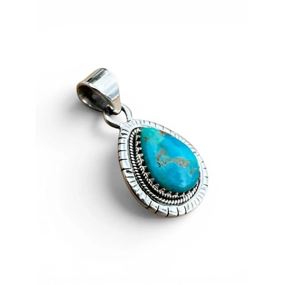 Mojave Turquoise Solid 925 Sterling Silver Pendant - Picture 3 of 5